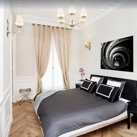 Apartamento Ca La Maru Amb Jacuzzi Comunitari Pis1 *